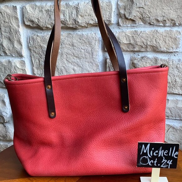 Go Forth Goods Large Crimson Avery Tote - Picture 6 of 12